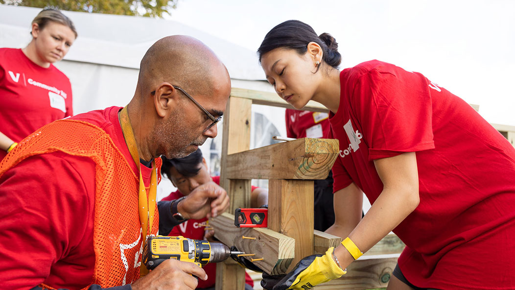 Vanguard crew at a volunteer C365 event.